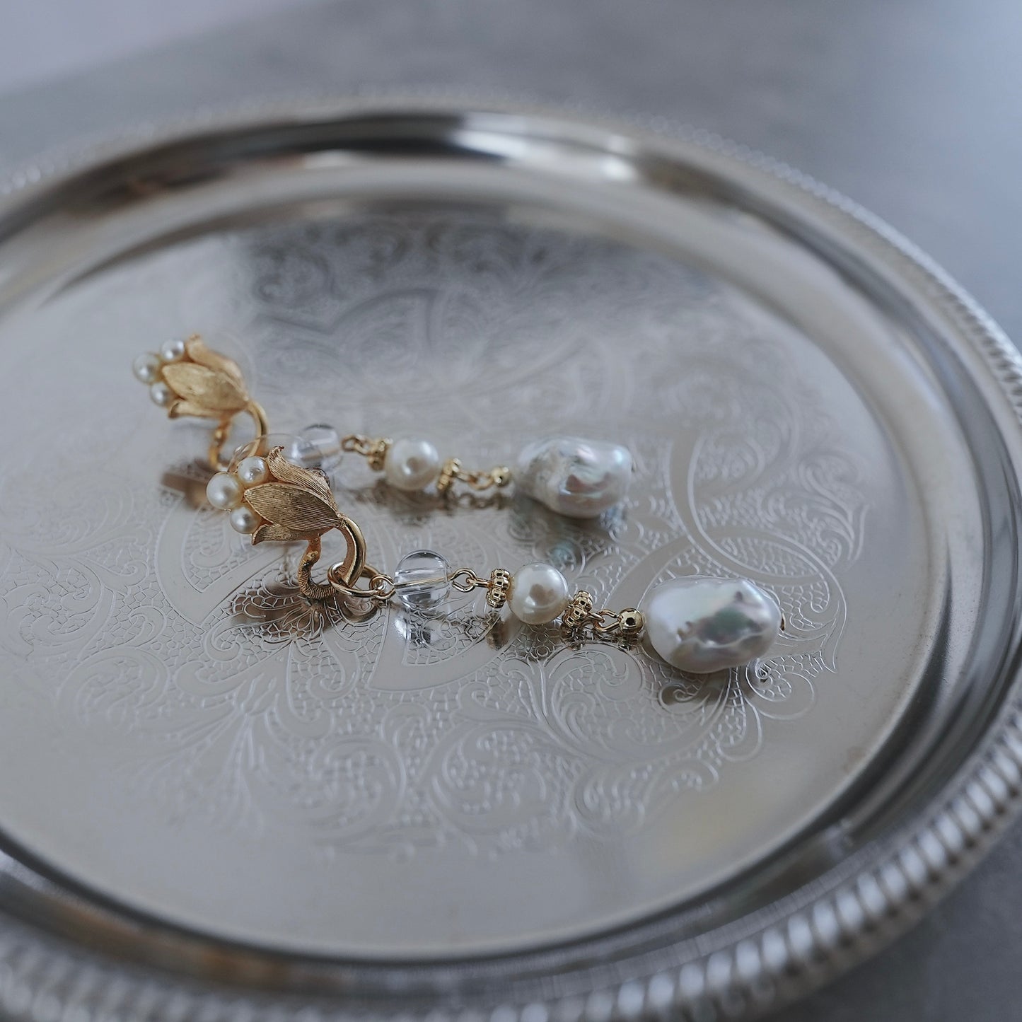 Vintage Gold earring / pierce 【在庫有】