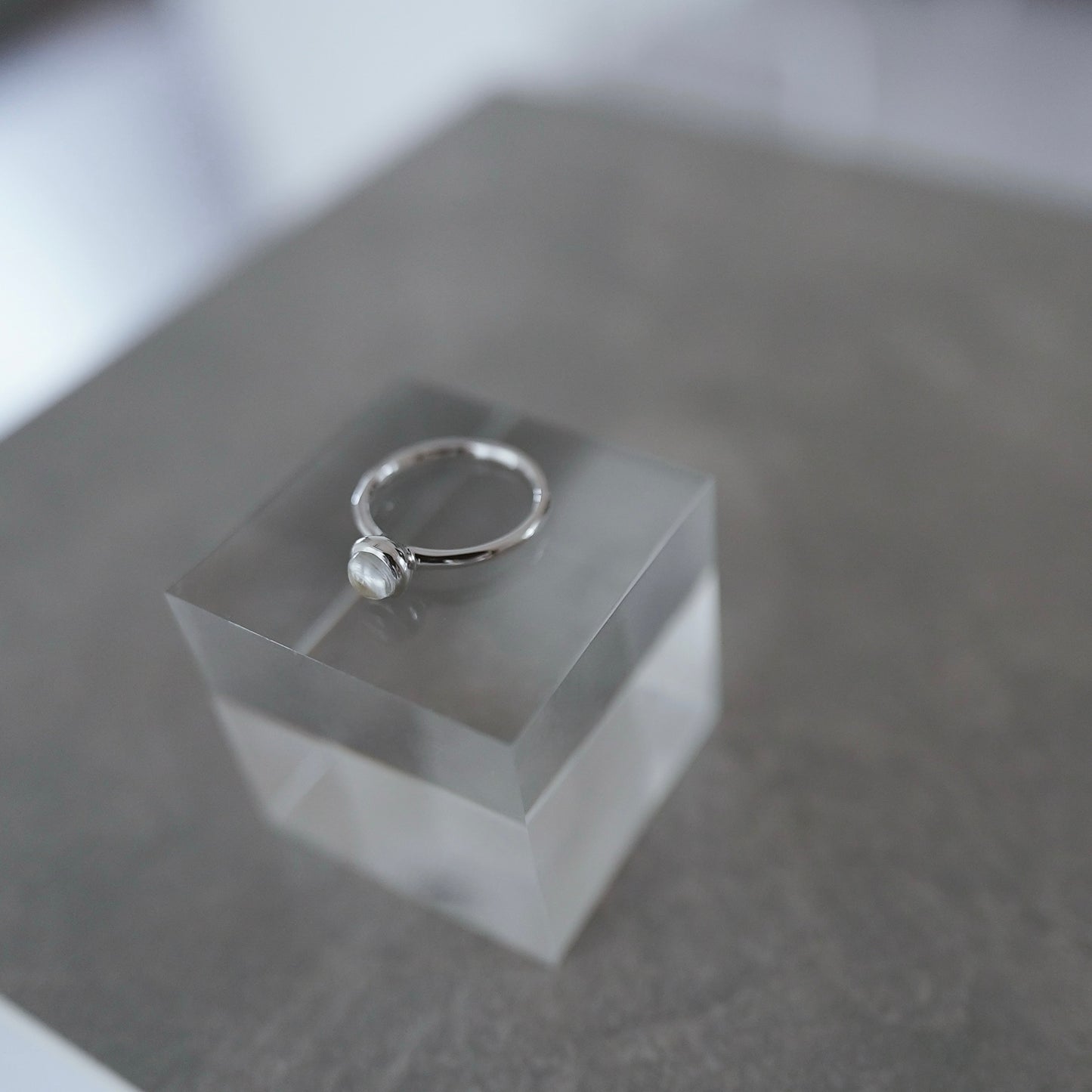 水滴一粒 stone ring./ Water droplets stone ring.【在庫有】水晶
