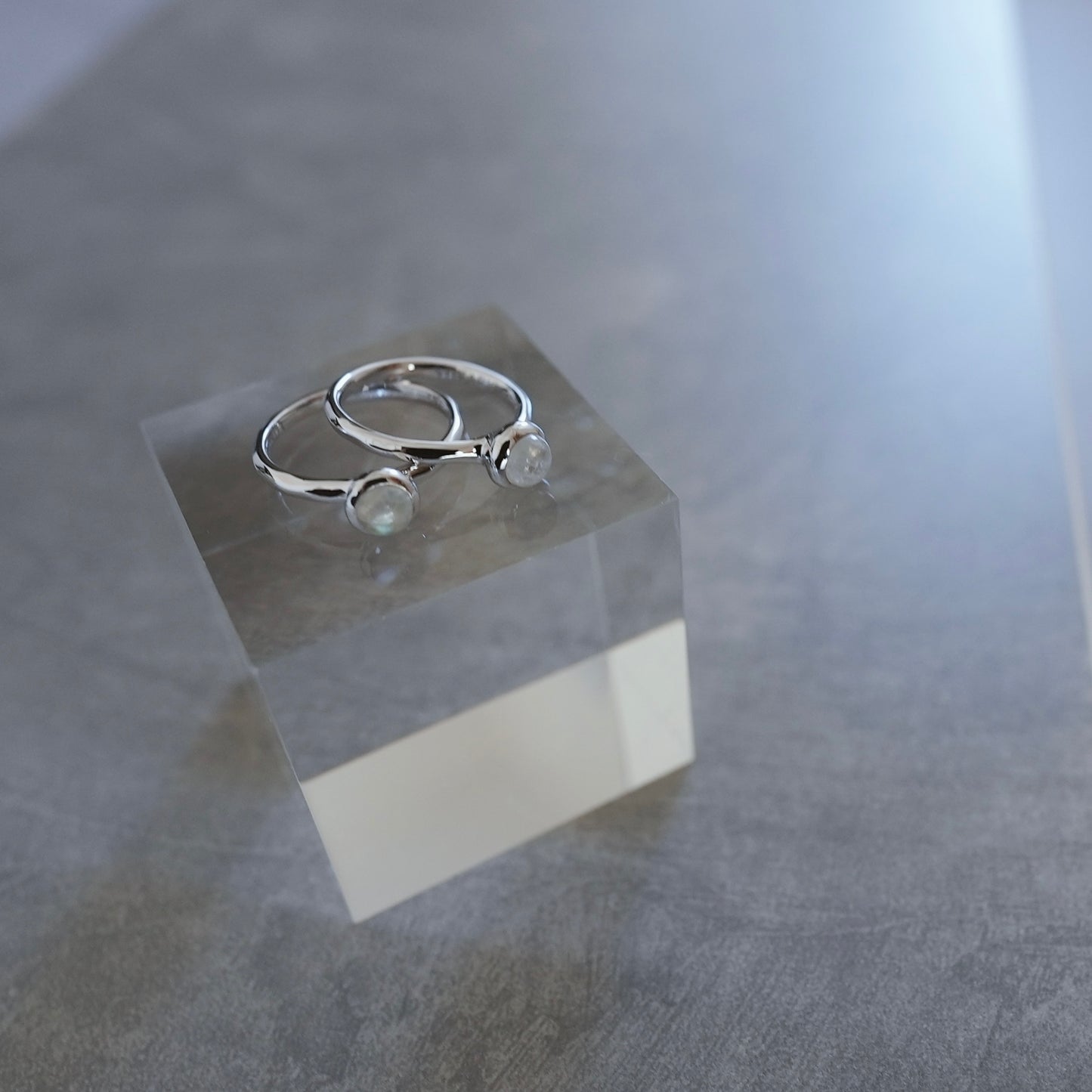 水滴一粒 stone ring./ Water droplets stone ring.【予約】ムーンストーン