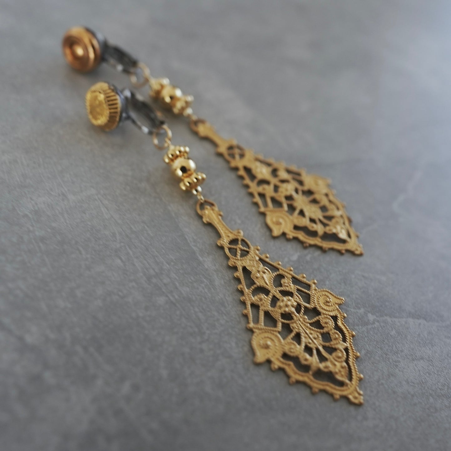 Vintage Gold earring 【在庫有】