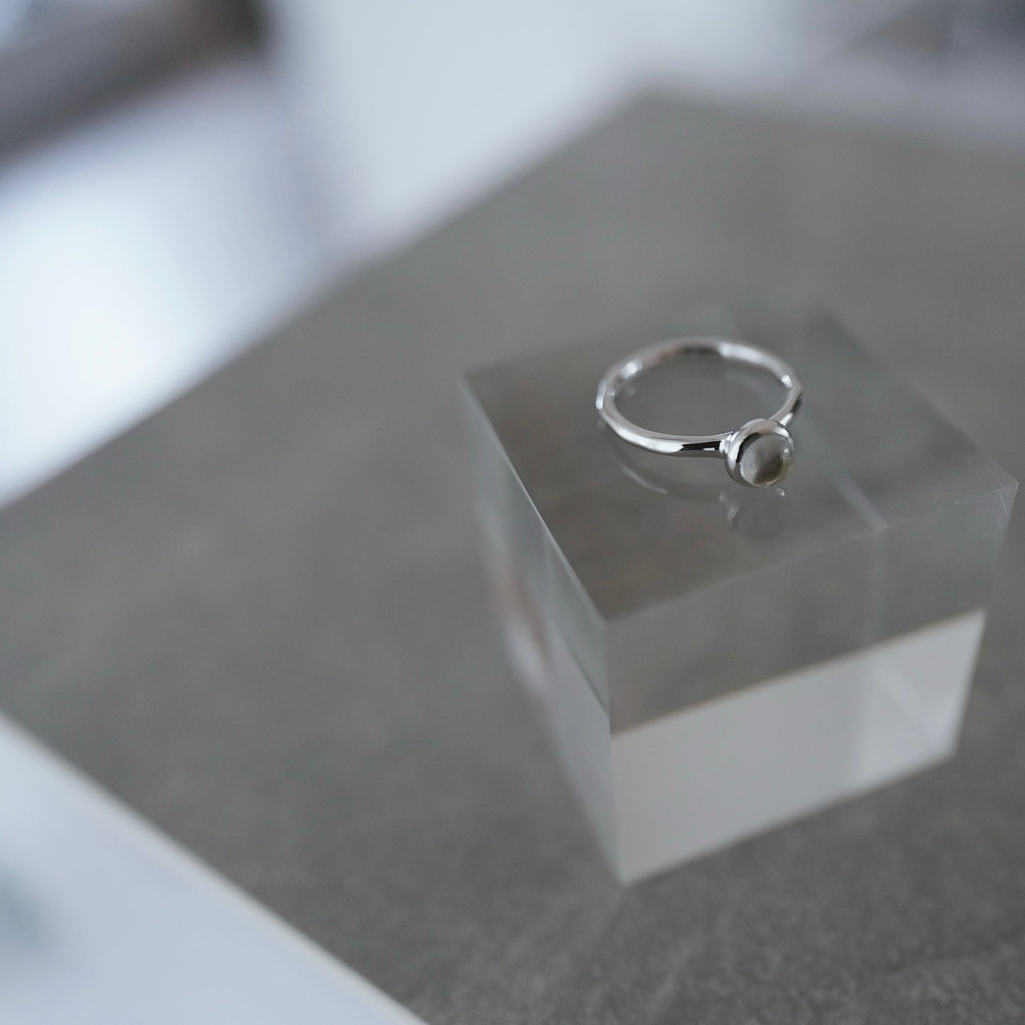 水滴一粒 stone ring./ Water droplets stone ring.【在庫有】水晶