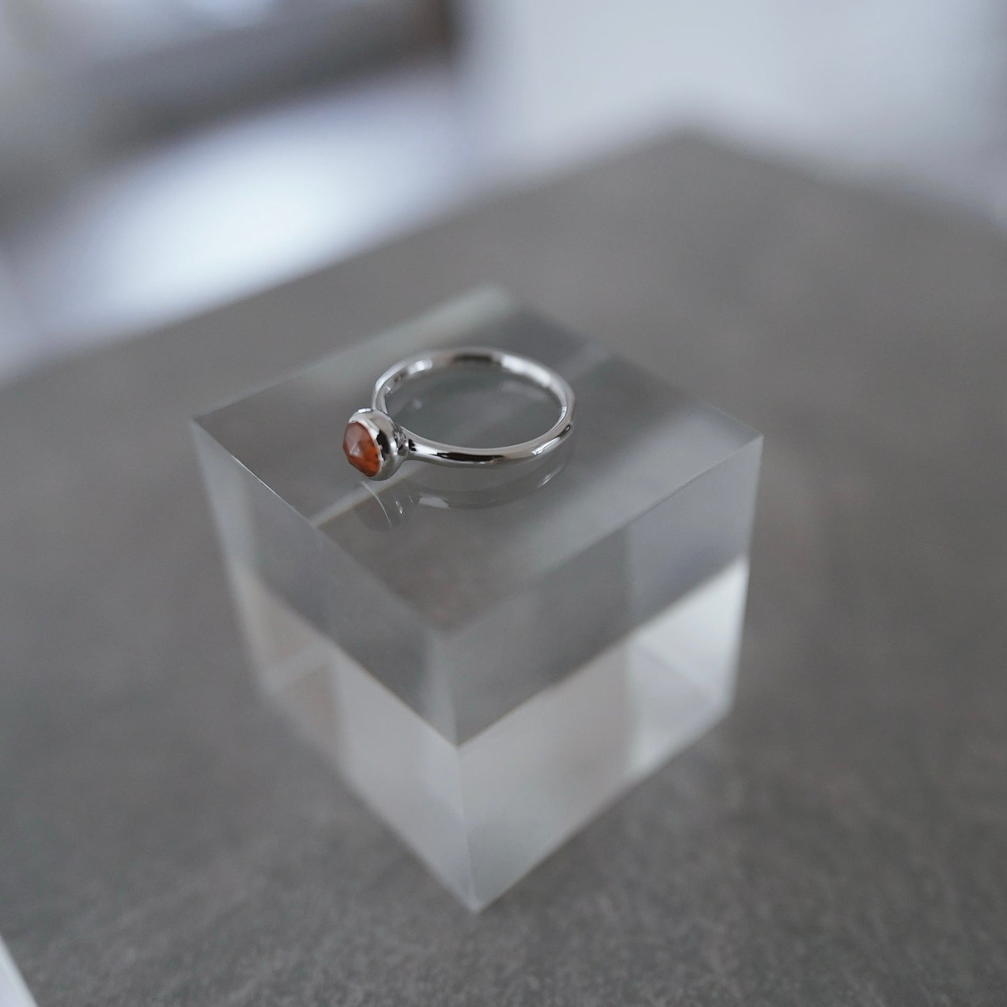 水滴一粒 stone ring./ Water droplets stone ring.【在庫有】カイヤナイト