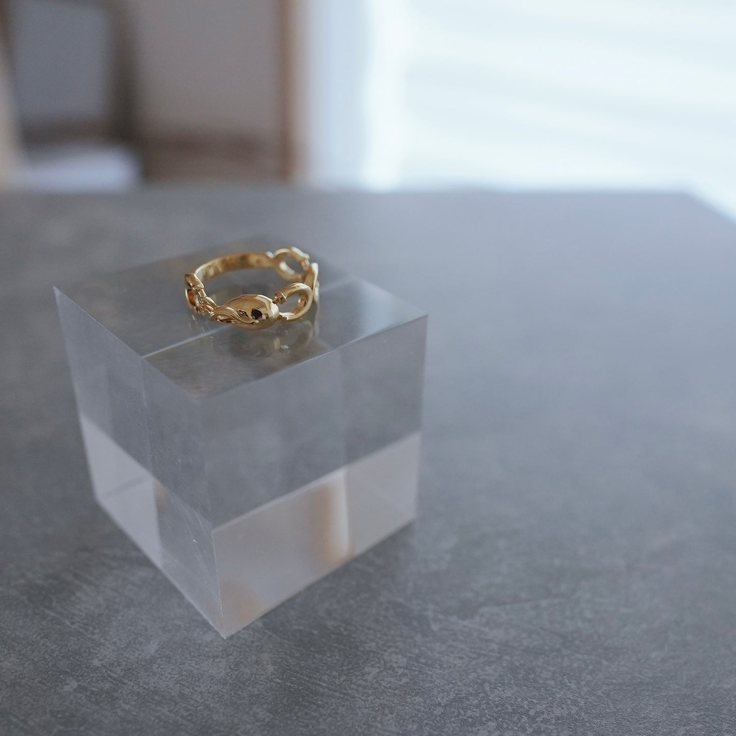 gold Horse shoe ring【予約】