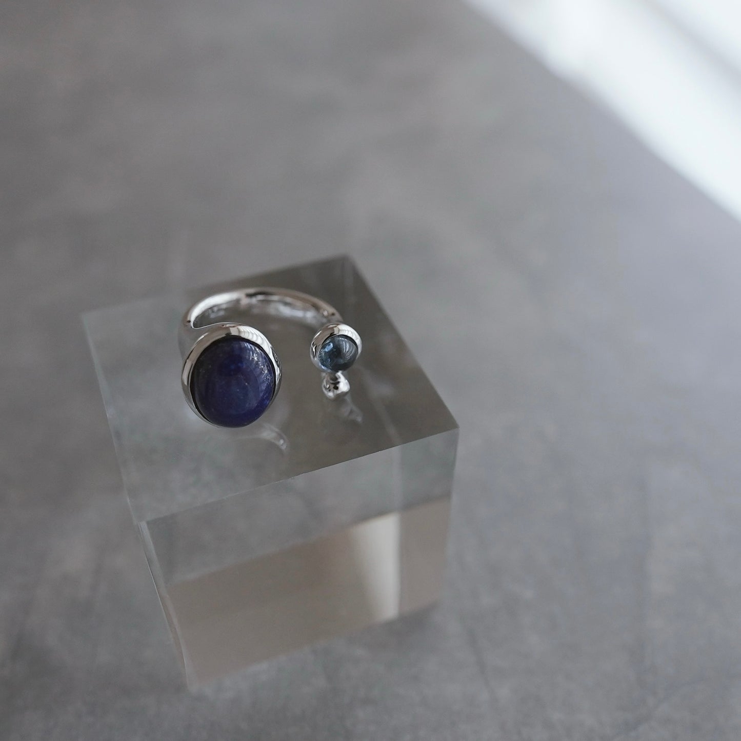 水滴stone ring./ Water droplets stone ring.【在庫有】ラピスラズリ タンザナイト
