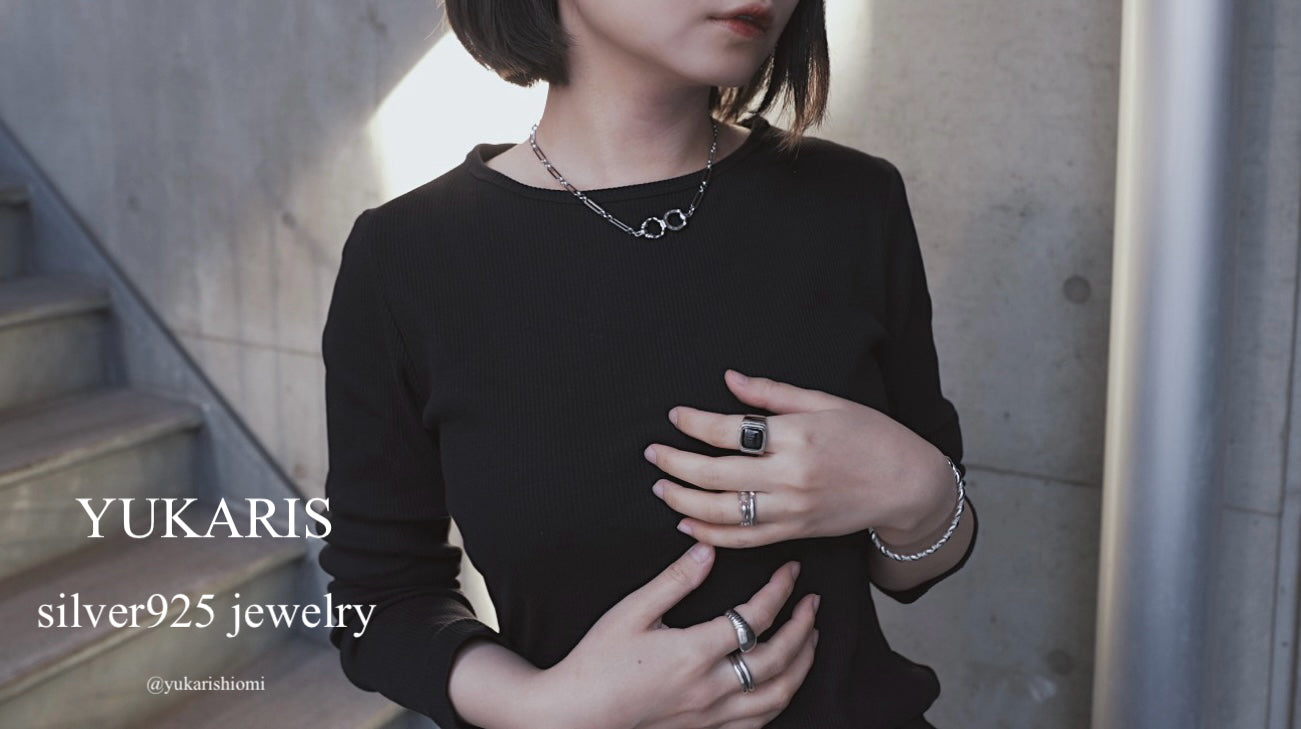 月と太陽 horse shoe necklace【予約】