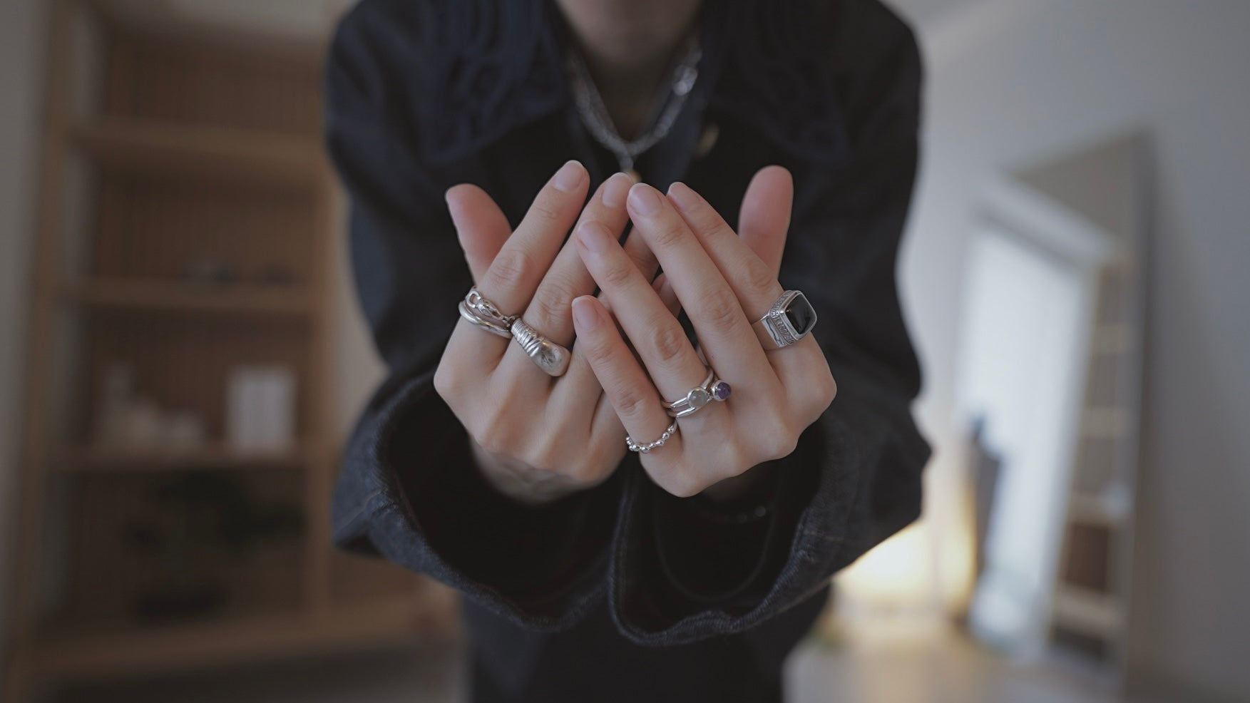 水滴一粒 stone ring.／ Water droplets stone ring.【在庫有】ムーン