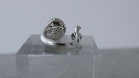 ジュエリーに刻む西暦の意味