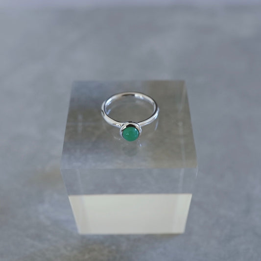 水滴一粒 stone ring.／ Water droplets stone ring.【在庫有】クリソプレーズ