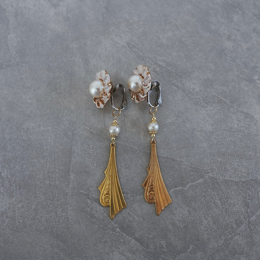 Vintage Gold earring ／ pierce 【在庫有】