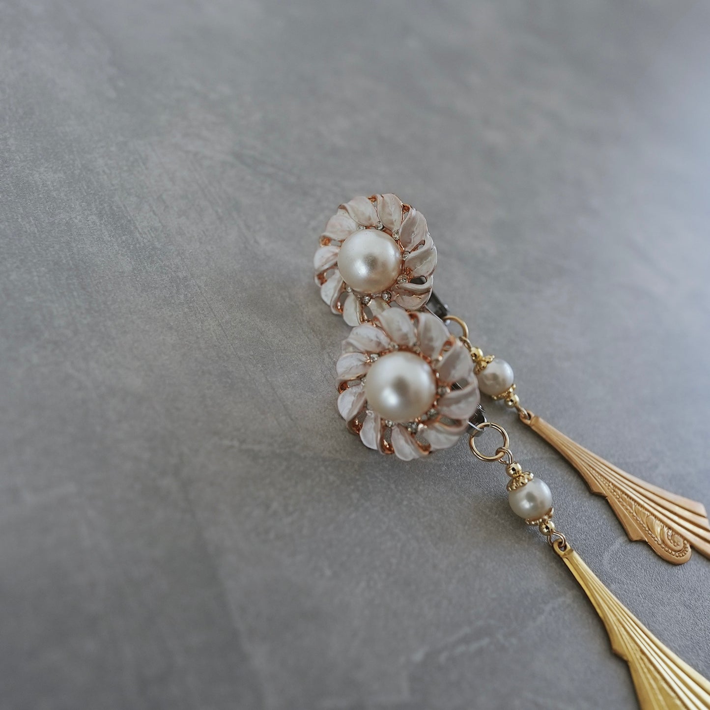 Vintage Gold earring ／ pierce 【在庫有】