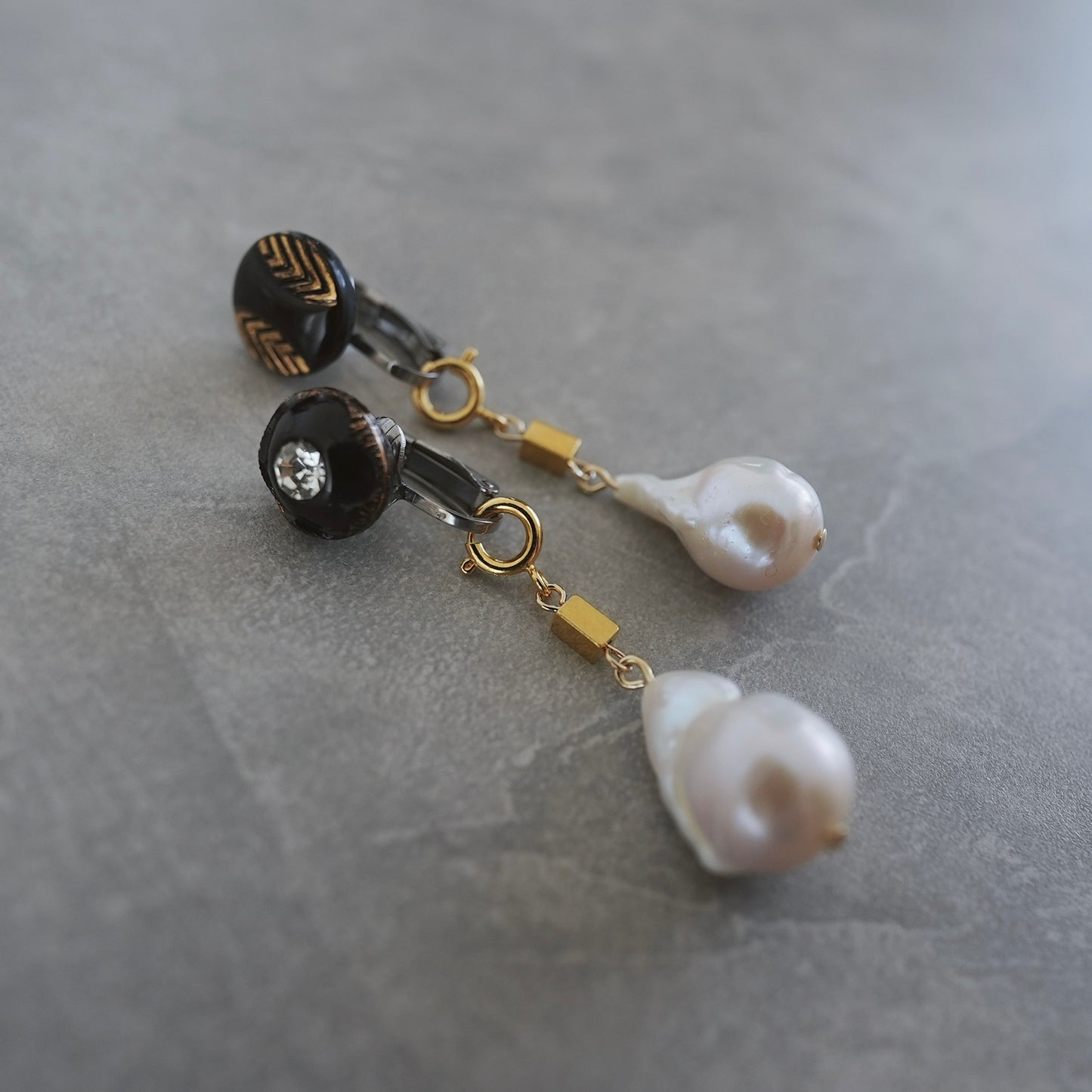 Vintage Gold earring ／ pierce 【在庫有】