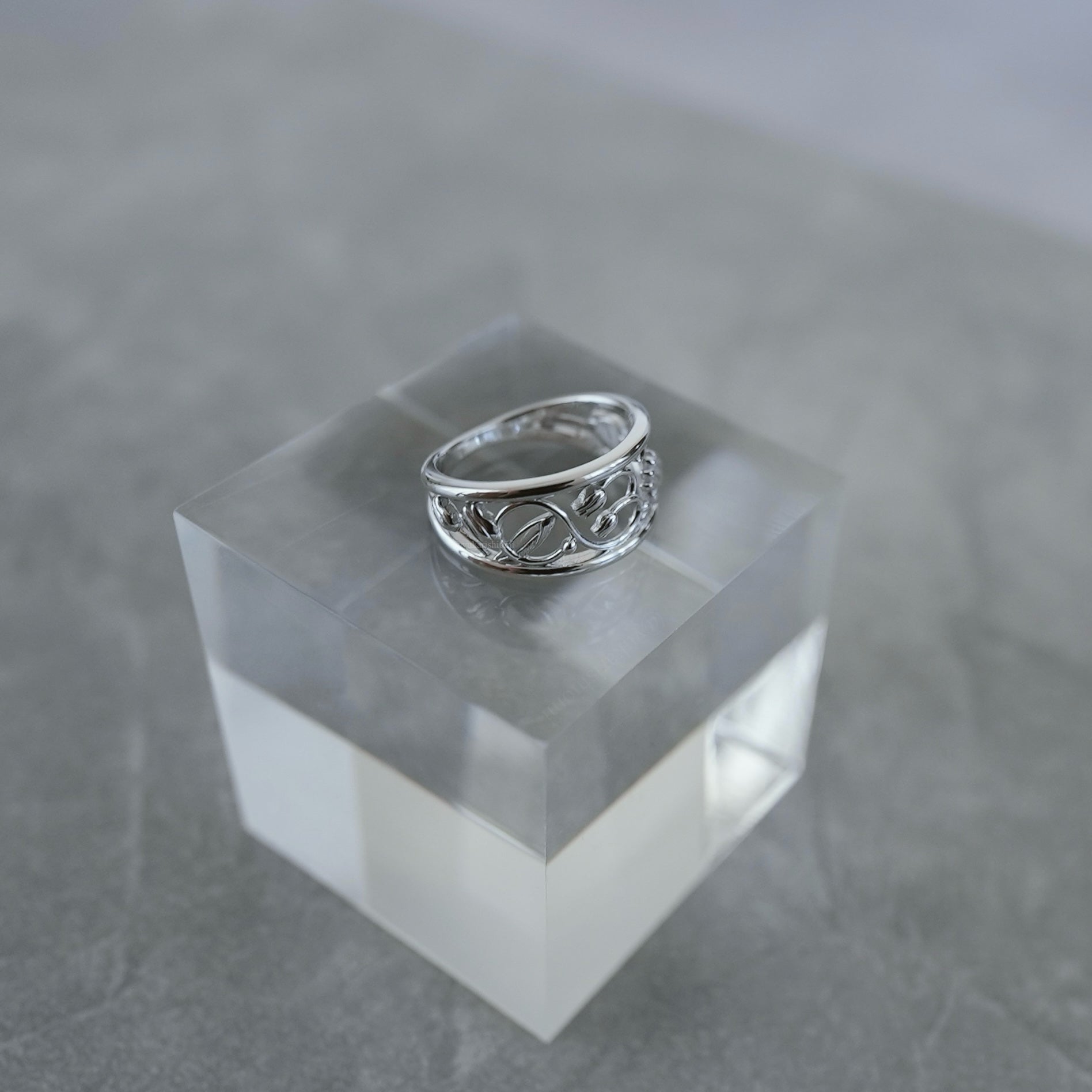 Lily of the Valley Filigree ring – Yukari Shiomi -YUKARIS-