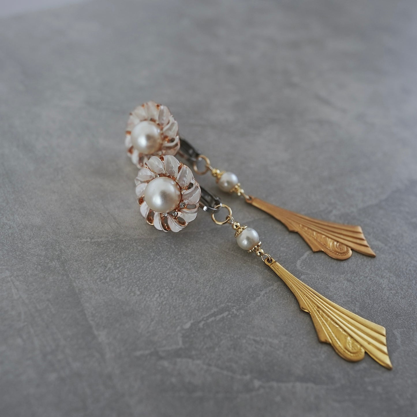 Vintage Gold earring ／ pierce 【在庫有】