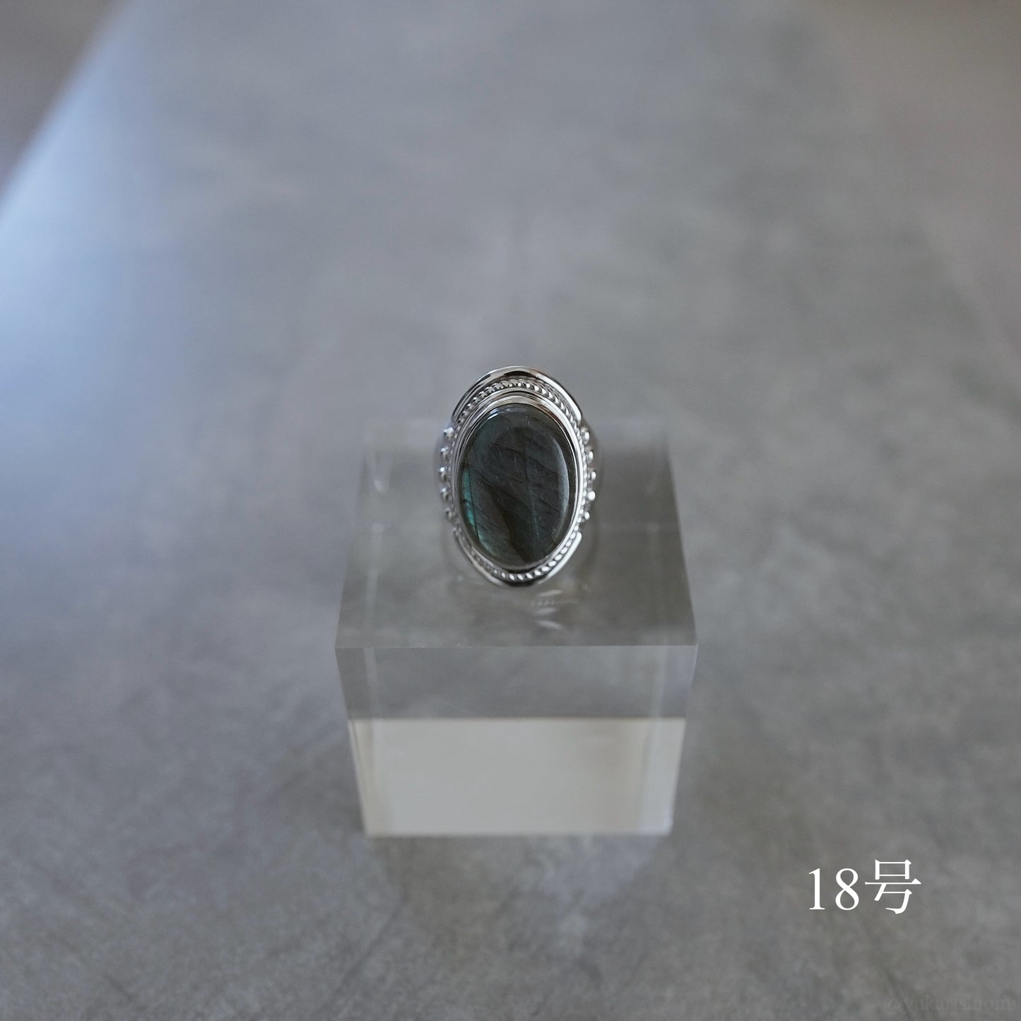 Moon and sun labradorite ring.