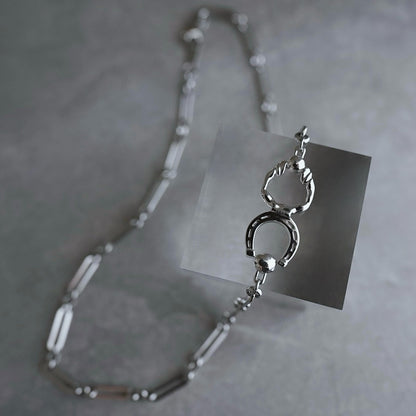 月と太陽 horse shoe necklace【即発送】