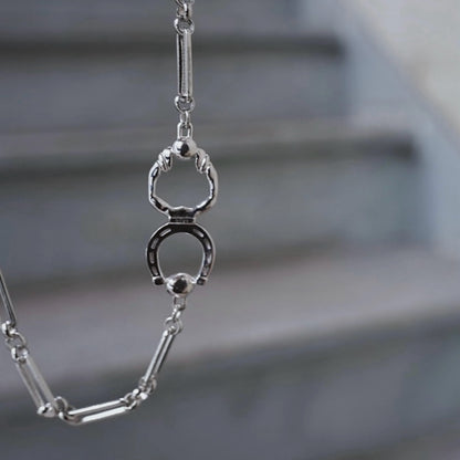 月と太陽 horse shoe necklace【即発送】